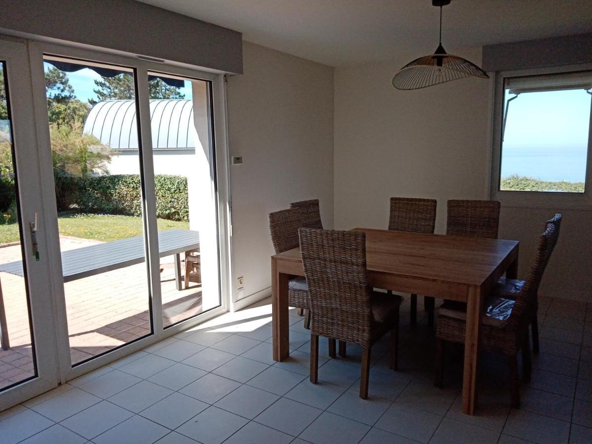 Maison Vue Mer Granville Bagian luar foto